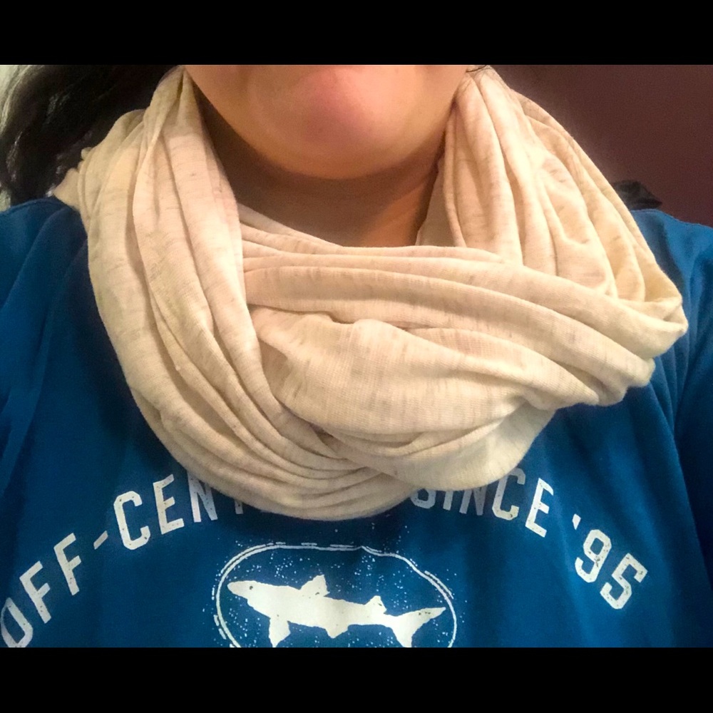 Infinity scarf